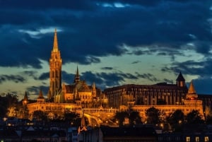 Budapest: Private Night Tour with a Local