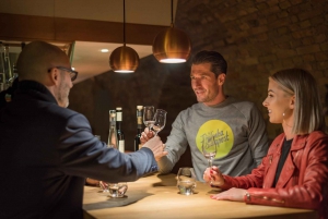 Budapest: Pub Pass - The Bar Crawl Tour
