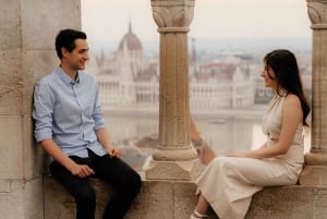 Budapest: romantic photoshoot at Buda's iconic sightseeings