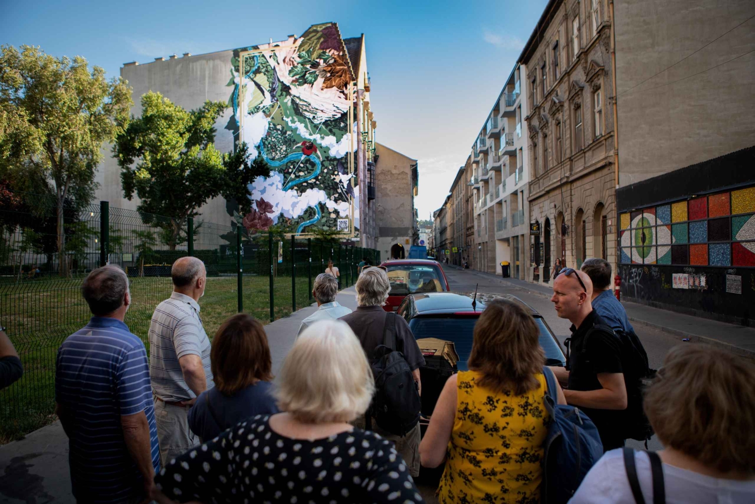 Budapest: Tour a piedi dei bar delle rovine con bevande e spuntini