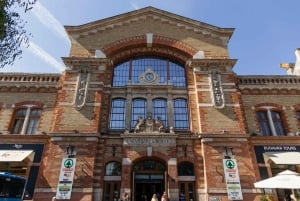 Budapest: Opastettu juoksukierros ja kansanmusiikkiesitys