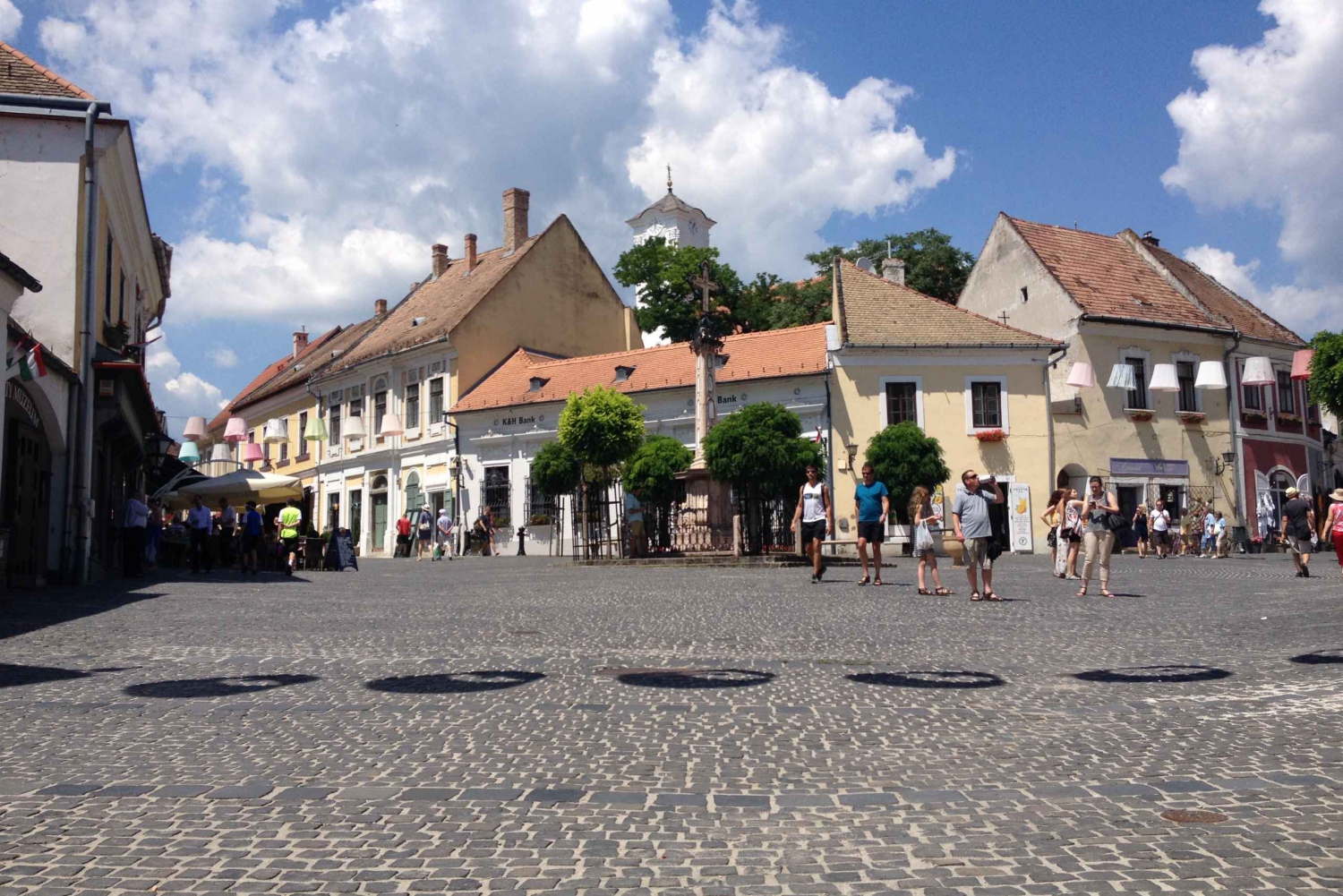 Budapest: Self-Guided Bike Tour to Szentendre with Return