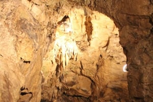 Boedapest: Semlő-hegyi & Pál-völgyi Grotten Rondleiding met gids