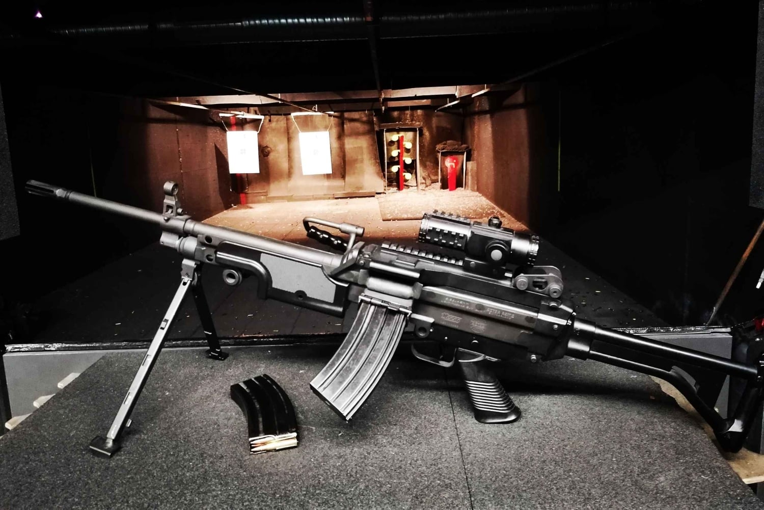 Boedapest: Shooting Experience voor stellen, de perfecte date