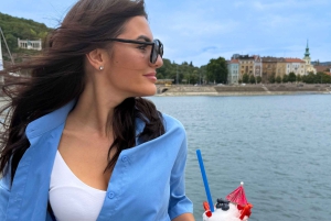 Budapest: Sightseeing Cruise with Unlimited Slushies