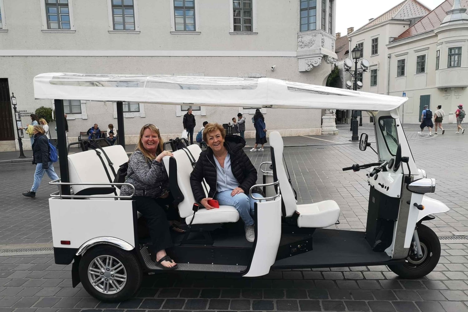 Budapest : Visite touristique en tuktuk électrique