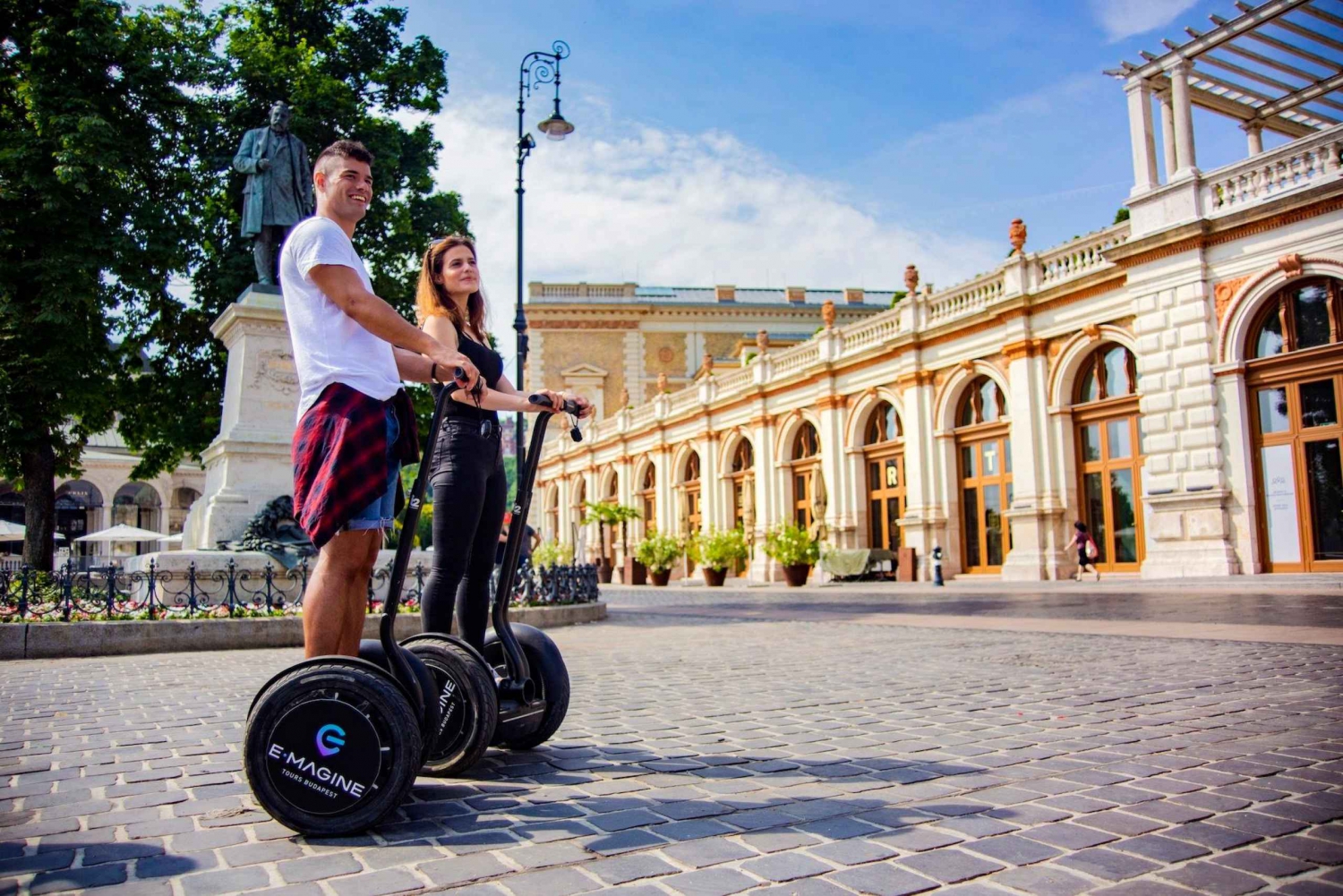 Budapest: Sightseeing Tour by Segway