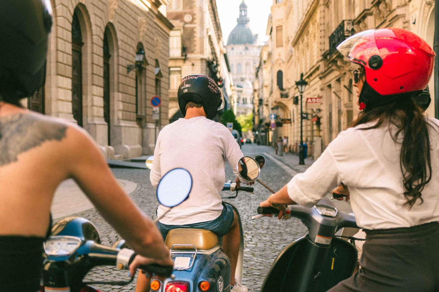 Tour panoramico di Budapest: esplora la città in scooter