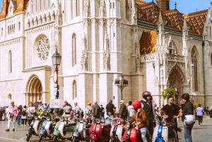 Tour panoramico di Budapest: esplora la città in scooter