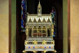 Budapest St. Stephen’s Basilica & Matthias Church Car Tour