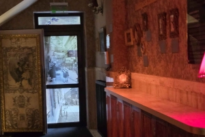 Budapest Street Food & Secrets Tour with Hidden Speakeasy