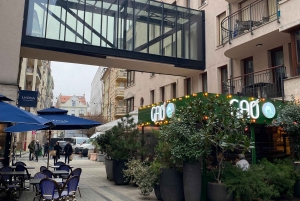 Budapest Street Food & Secrets Tour with Hidden Speakeasy