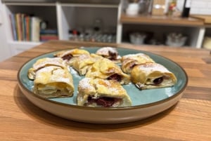 Budapest: Stretched Strudel Making Class with 2 Fillings