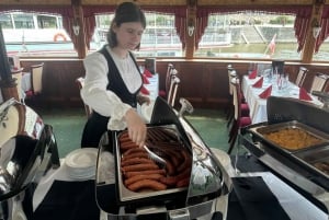 Budapest: Summer Brunch & Cruise with Prosecco or Cake