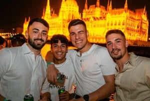 Budapest: Sip & Sail Donaukreuzfahrt mit unbegrenztem Bier