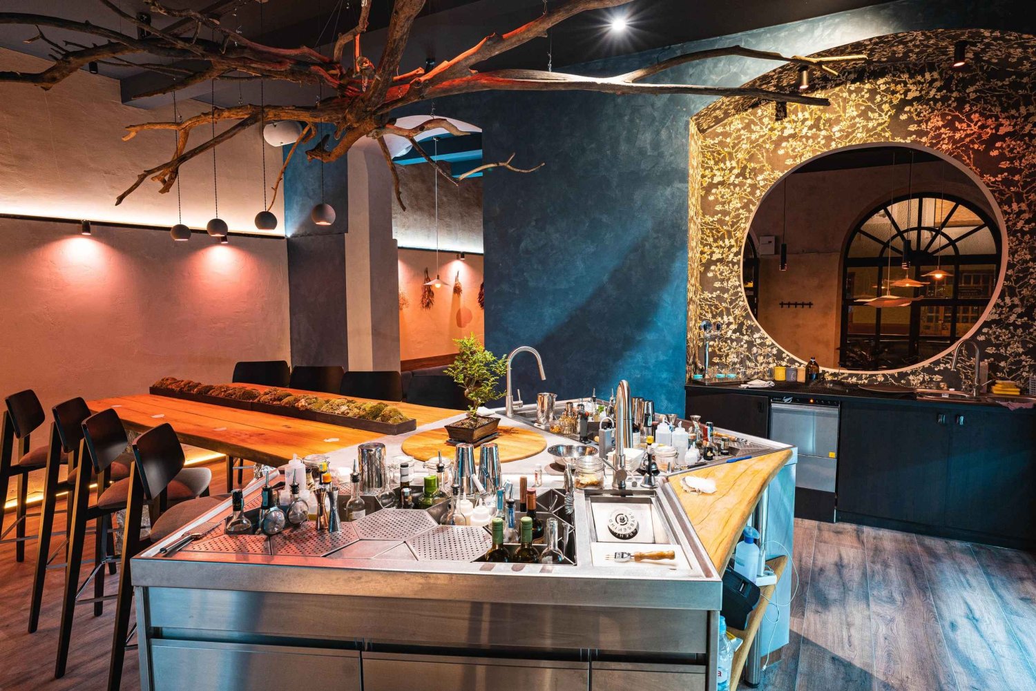 Budapeste: experiência de cocktails sustentáveis no Elysian Bar