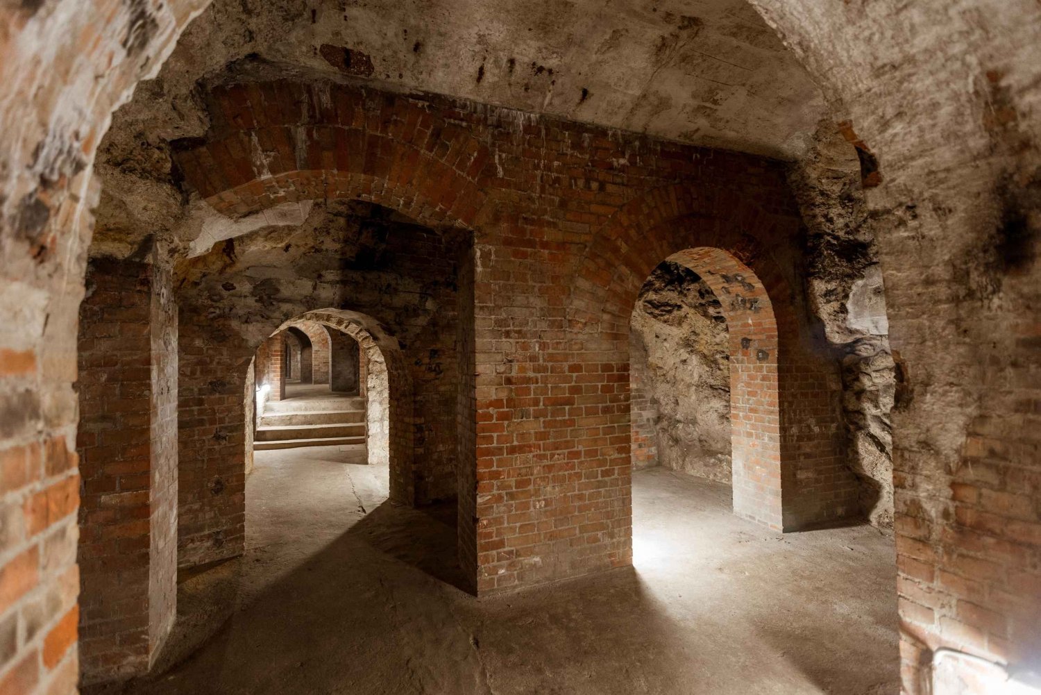 Budapest: The WWII Siege of Buda Castle & Bomb Shelter Tour