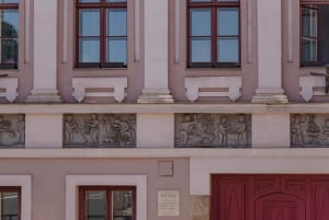 Budapest Thermal Baths Tour & Folk Music Performance