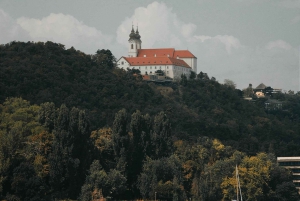 Budapest: escursione alla penisola di Tihany e all'abbazia