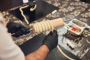 Budapest: laboratorio di torta a camino tradizionale (Kürtőskalács)