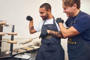 Budapest: laboratorio di torta a camino tradizionale (Kürtőskalács)