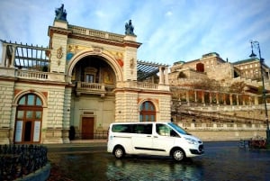 Budapest: BUD Airport Private Transfer Service In and Out