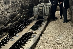 Budapest: tryffelimetsästys, hanhenmaksa, viinimaistelu ja lounas