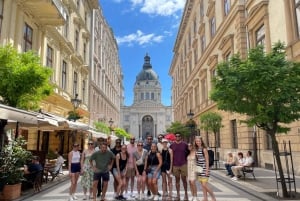 Budapest Unesco Walk with Chimney Cakes (Private Tour)