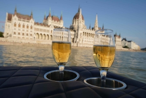 Budapest: Unik sightseeingcruise på Donau