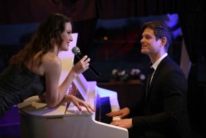 Budapest: Valentine’s Day Dinner Cruise with Piano Show