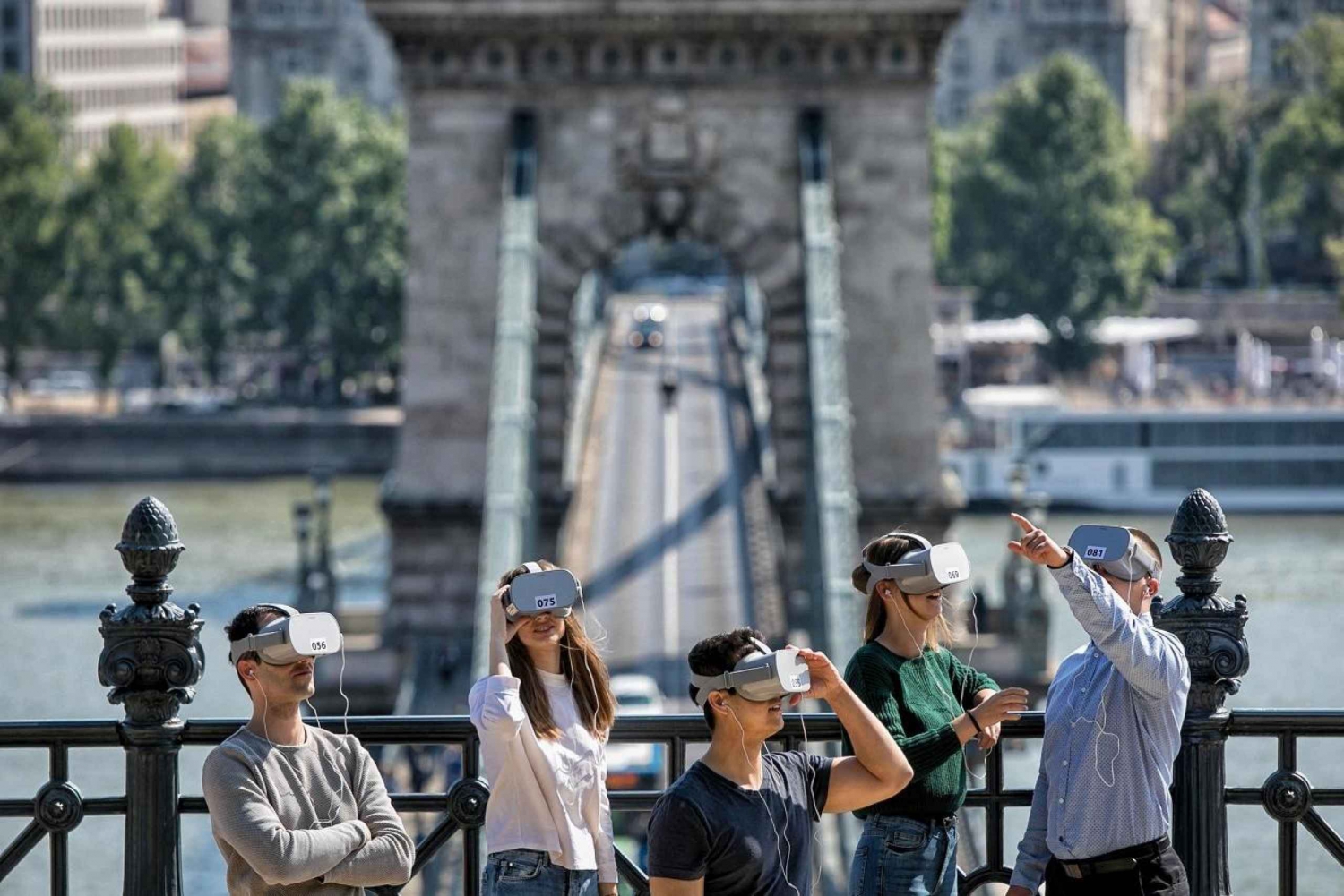 Budapest: Virtual Reality Tour in 8 Languages