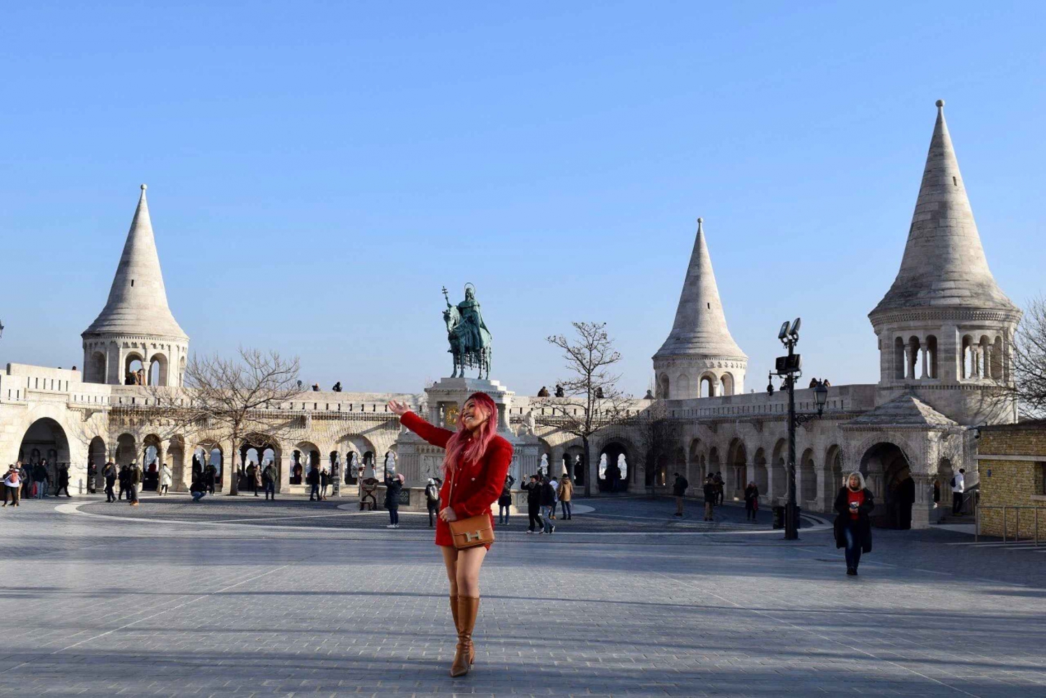 Budapest: walking tour with photoshoot in the Buda Castle