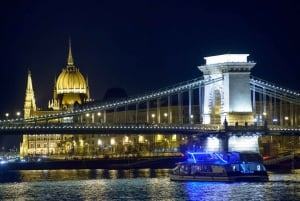 Budapest: Wine & Dine Cruise with Live Folklore Music