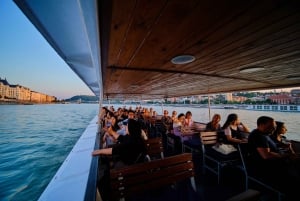 Budapest: Winter Cruise from Downtown Budapest