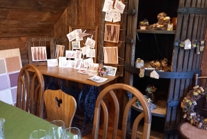 Cerca de Budapest: Cata de vinos en una pequeña y acogedora bodega familiar