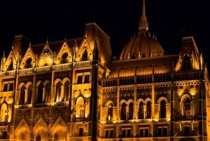 Tutustu Budapestiin retroraitiovaunulla: synagoga, parlamentti