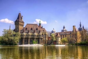 Discover the Highlights and Hidden Gems of Budapest