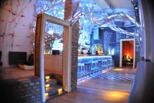 Входной билет в паб и клуб Doboz Ruin с напитками