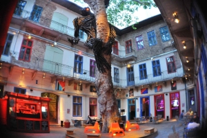 Входной билет в паб и клуб Doboz Ruin с напитками