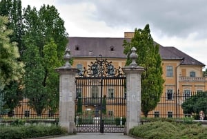 Eger, home to Bull's Bood, a private tour with winetaste