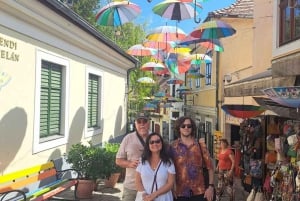 From Budapest: Szentendre Art and Food Tour with Tasting