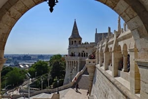 From Vienna: Budapest and Bratislava Guided Photography Tour