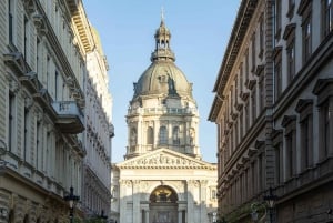 From Vienna: Budapest and Bratislava Guided Photography Tour