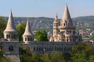 From Vienna: Budapest and Bratislava Guided Photography Tour