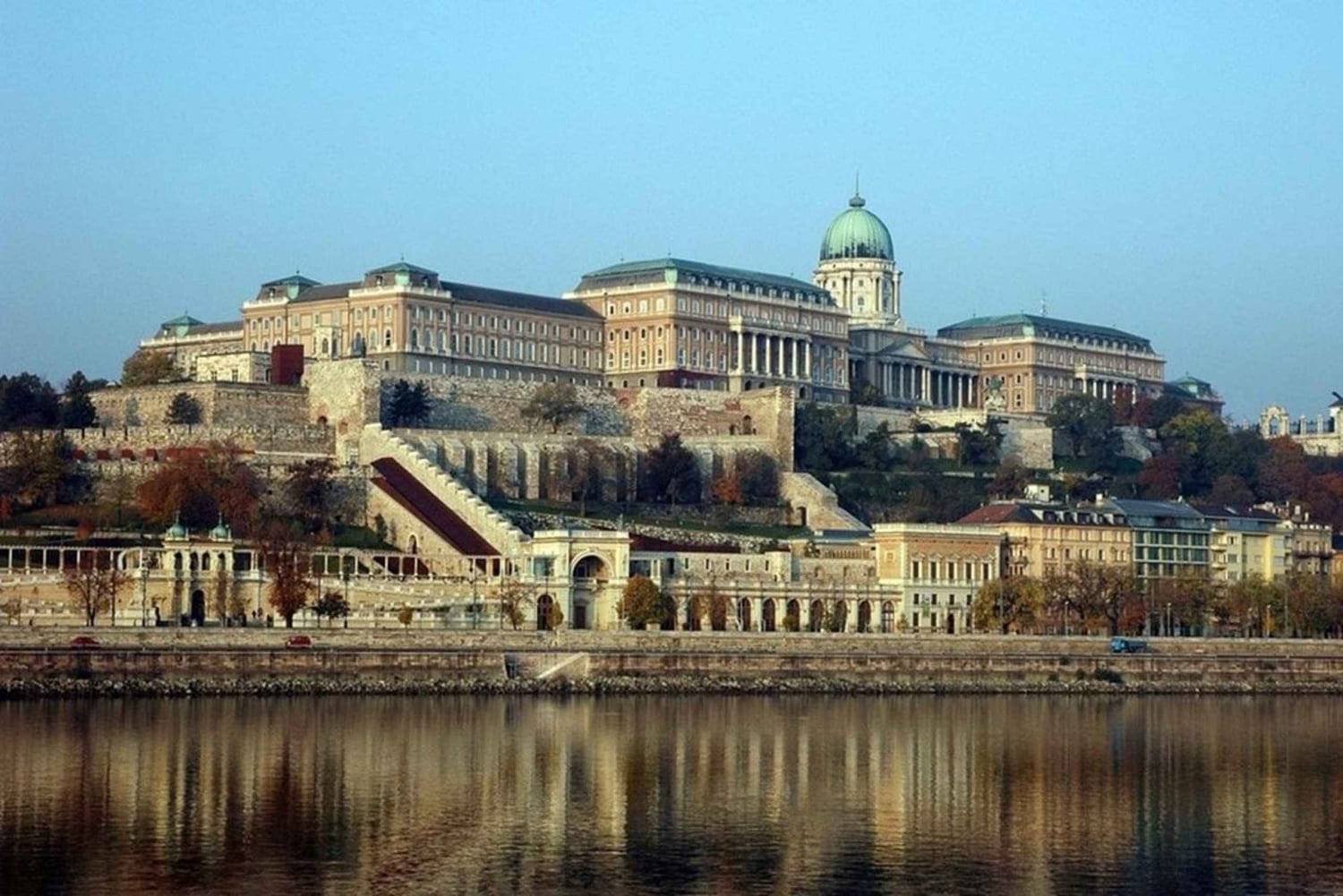 Von Wien: Private Tour nach Budapest – Geschichte & Aussicht