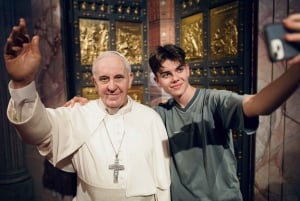 Grand City Tour & Madame Tussauds