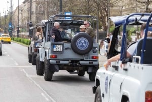 クラシックなロシアンジープとGクラスで行く、ブダペストの名所ツアー
