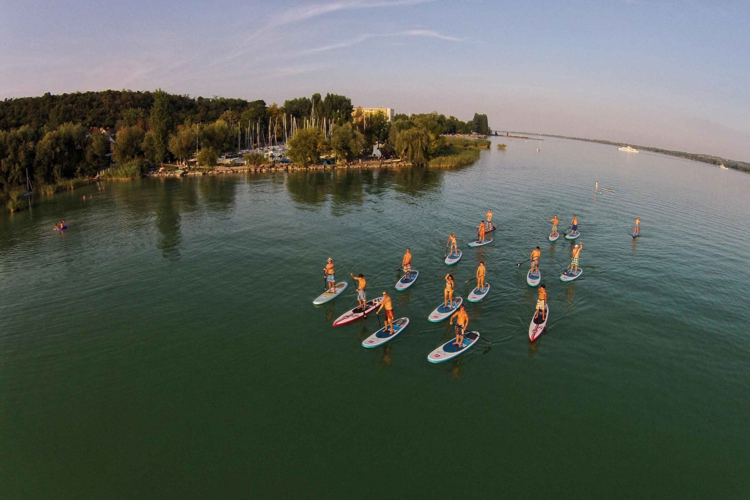 Der Plattensee: Paddle Board Tour durch den Tihany-Nationalpark