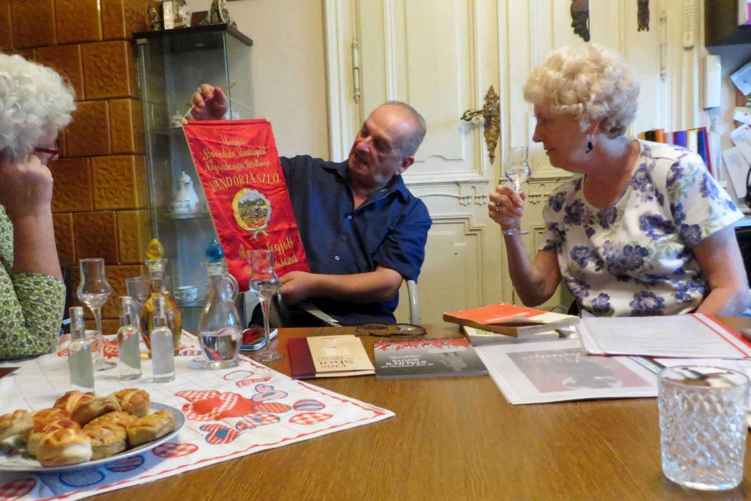 Elämä kommunismin aikana kauhun talossa tai Statue Parkissa