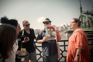 Elämä kommunismin aikana kauhun talossa tai Statue Parkissa